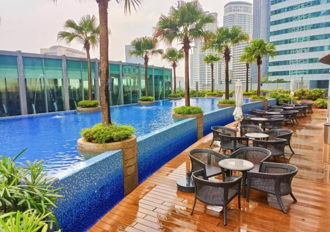 Soho Suites Klcc By Comfort Suites Kuala Lumpur Exteriör bild